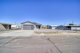 677 Cherry Blossom Ln, Bullhead City, AZ 86442 - Photo 72