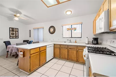 1962 Hope Avenue, Kingman, AZ 86401 - Photo 6