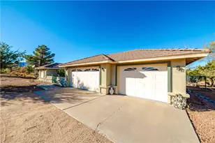 2207 E Greasewood Dr, Kingman, AZ 86409 - Photo 4