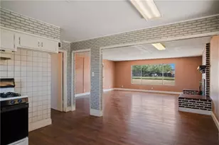 3545 E Oriole Ln, Kingman, AZ 86409 - Photo 8