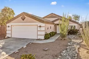 2372 Northstar Rd, Bullhead City, AZ 86442 - Photo 1