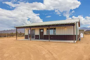 14176 S Nash Rd, Yucca, AZ 86438 - Photo 4