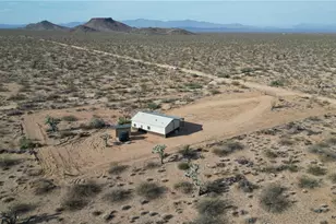 14176 S Nash Rd, Yucca, AZ 86438 - Photo 6