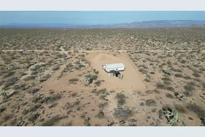 14176 S Nash Road, Yucca, AZ 86438 - Photo 40