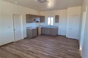 14176 S Nash Rd, Yucca, AZ 86438 - Photo 6