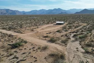 14176 S Nash Rd, Yucca, AZ 86438 - Photo 20