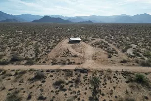 14176 S Nash Rd, Yucca, AZ 86438 - Photo 2