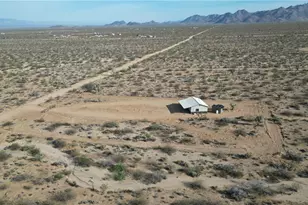 14176 S Nash Rd, Yucca, AZ 86438 - Photo 4