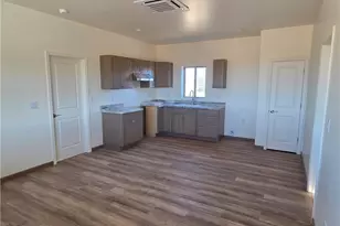 14176 S Nash Rd, Yucca, AZ 86438 - Photo 6