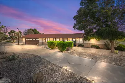 960 Hillcrest Drive, Kingman, AZ 86409 - Photo 1