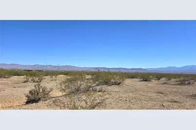 2320 S Cowlic Road, Golden Valley, AZ 86413 - Photo 4