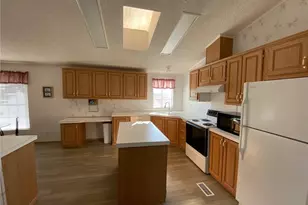 18013 Cholla Chuck Dr, Wikieup, AZ 85360 - Photo 6