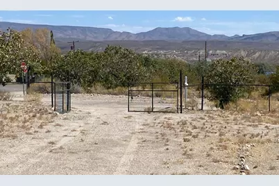 18013 Cholla Chuck Drive, Wikieup, AZ 85360 - Photo 44