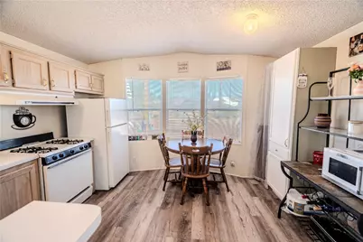 5384 W Brook Drive, Golden Valley, AZ 86413 - Photo 6