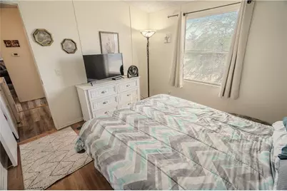 5384 W Brook Drive, Golden Valley, AZ 86413 - Photo 14