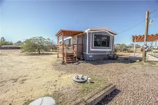 5384 W Brook Dr, Golden Valley, AZ 86413 - Photo 2