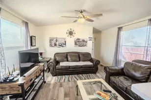 5384 W Brook Dr, Golden Valley, AZ 86413 - Photo 8