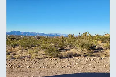 267 W Campanile Drive, Meadview, AZ 86444 - Photo 2