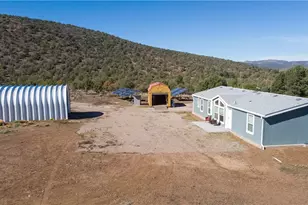 2404 S Knight Creek Rd, Kingman, AZ 86401 - Photo 2