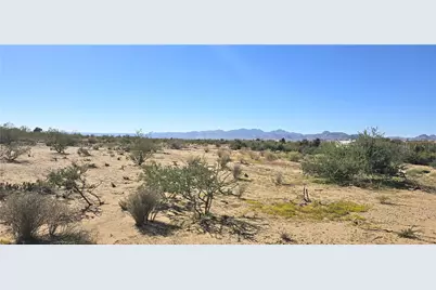 5658 W Burro Drive, Golden Valley, AZ 86413 - Photo 2