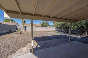 987 Shadow Crest Cir, Kingman, AZ 86409 - Photo 16