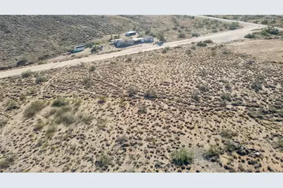 0000 Hatband, Kingman, AZ 86401 - Photo 1