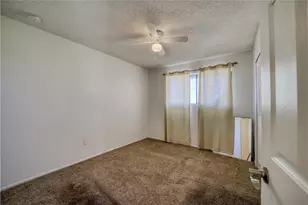 2740 Karen Ave, Kingman, AZ 86401 - Photo 12