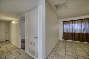 2740 Karen Ave, Kingman, AZ 86401 - Photo 10