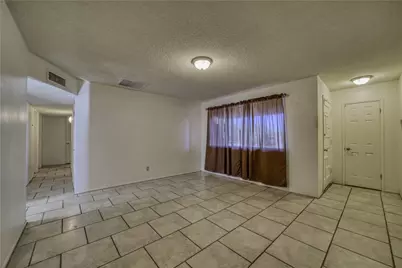 2740 Karen Avenue, Kingman, AZ 86401 - Photo 8