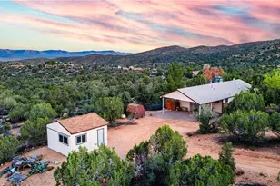 7270 N Pine Valley Dr, Hackberry, AZ 86411 - Photo 2