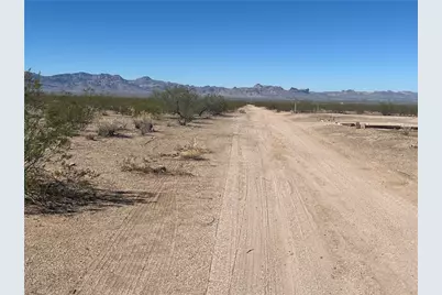 215-02-143 W Moenkopi Drive, Golden Valley, AZ 86413 - Photo 12