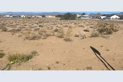 7535 E Cayuse Drive, Kingman, AZ 86401 - Photo 2