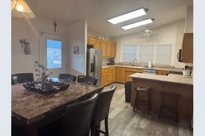 2558 Mountain Crest, Bullhead City, AZ 86429 - Photo 4