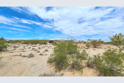 90 E Kolb Drive, Meadview, AZ 86444 - Photo 14