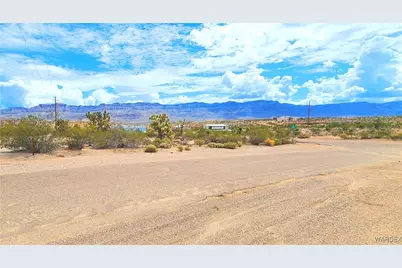 765 E Bishop Drive, Meadview, AZ 86444 - Photo 1