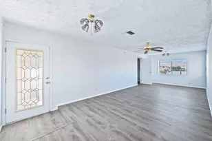 1453 Luna Ln, Bullhead City, AZ 86442 - Photo 12