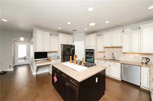 2063 Rex Allen Dr, Kingman, AZ 86409 - Photo 18