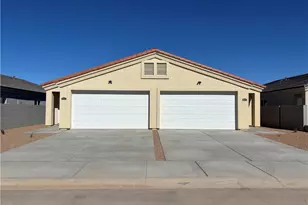 2553 Sycamore Ave, Kingman, AZ 86409 - Photo 1