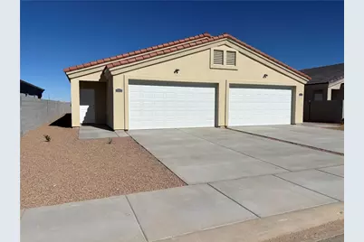 2553 Sycamore Ave, Kingman, AZ 86409 - Photo 2