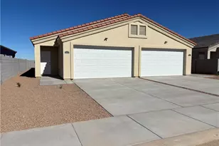 2553 Sycamore Ave, Kingman, AZ 86409 - Photo 2