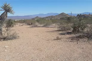 1822 S Glenbar Rd, Golden Valley, AZ 86413 - Photo 1