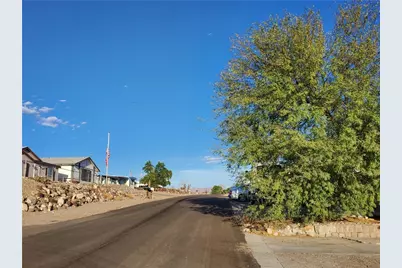 1694 Williams Drive, Bullhead City, AZ 86442 - Photo 18