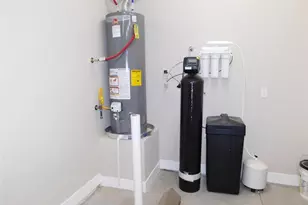 9855 S Kingman Dr, Mohave Valley, AZ 86440 - Photo 28