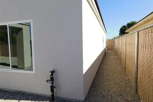 9855 S Kingman Dr, Mohave Valley, AZ 86440 - Photo 30