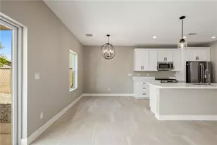 9855 S Kingman Dr, Mohave Valley, AZ 86440 - Photo 14