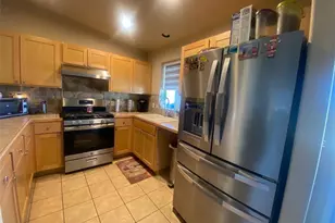 951 Glen Dr, Bullhead City, AZ 86442 - Photo 10