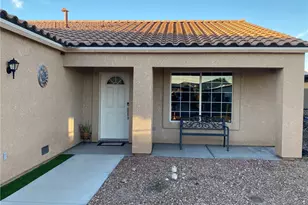 951 Glen Dr, Bullhead City, AZ 86442 - Photo 2