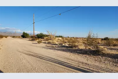 Lot 22 W Wilshire Road, Yucca, AZ 86438 - Photo 14