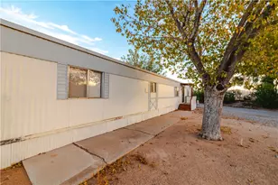 2445 Detroit #38 Ave, Kingman, AZ 86401 - Photo 24