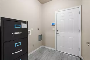 2049 Alan Ladd Dr, Kingman, AZ 86409 - Photo 18